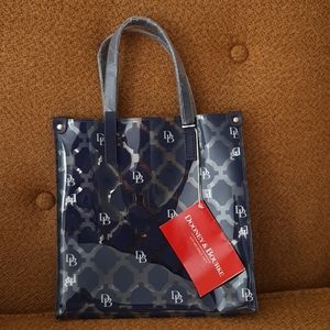 Dooney & Bourke clear lunch bag